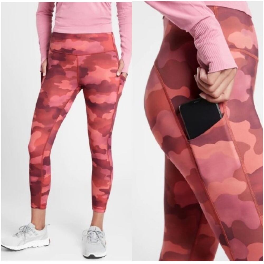 ATHLETA TALL Ultimate Stash Printed Pocket 7/8 Tights in Mantra